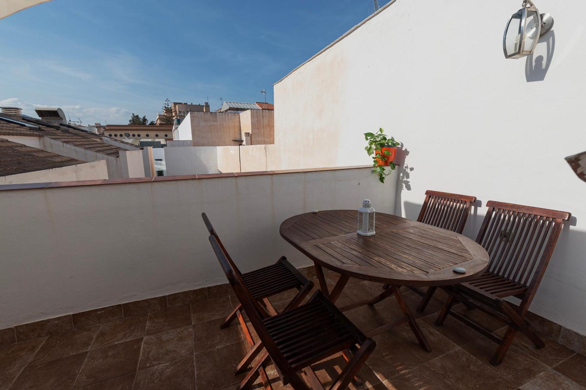Apartament La Buhardilla De Olivia Malaga Zewnętrze zdjęcie